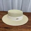 Sombrero de Paja Retro de Ala Ancha de Moda con Logo Metálico de Copa Plana Estilo Francés Sombrero de Sol para Vacaciones Sombrero de Sol para Playa