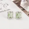 Brincos Quadrados Exquisitos de Zircônia Verde, Pequenos e Elegantes, Brincos de Estilo Nicho com Design Estilo Hong Kong, Brincos de Alta Qualidade