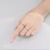 Anel Simples de Prata S925 para Mulheres, Estilo Japonês e Coreano, Geométrico Fresco em Formato de Coração com Duplo Diamante, Joia de Mão Doce e Moderna