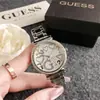 Comercio Exterior Relojes de Nicho Incrustados de Diamantes para Estudiantes Mujeres, Correa Simple de Acero, Esfera Pequeña Creativa con Graffiti, Reloj de Cuarzo, Reloj para Mujer al por Mayor
