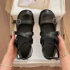 Zapatos Mary Jane de tacón alto versátiles y robustos, de corte bajo, combinados con elegantes vestidos retro nuevos y estilosos para mujer 2026