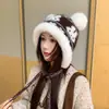 Nuevo Sombrero de Lana para Mujer Otoño Invierno Versátil Circunferencia de Cabeza Grande Cálido Gorro de Punto Hace que la Cara se Vea Más Pequeña Protección para los Oídos Más Terciopelo Gorro Lei Feng