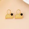 Bolsa de mano pequeña con colgante de estrella de cinco puntas retro creativa transfronteriza, pendientes, collar, juego de joyería de alta gama con textura exquisita para mujer