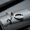 Brincos de Argola Cruzados de Zircônia Transfronteiriços para Homens, Brincos de Argola Lisos, Presilhas de Orelha de Raio, Pingentes de Orelha, Acessórios de Orelha para Mulheres, Amostra de Live do TikTok