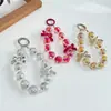 Cadena de Teléfono Móvil con Perlas de Lujo Ligero Cordón para Teléfono Móvil Galvanizado Colgante Mismo Estilo que las Celebridades de Internet cdd Muñeca Sentido Avanzado Cadena Colgante Creativa D