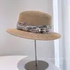 Fita trançada flor de caju chapéu de copa reta retrô feminino verão leve luxo temperamento chapéu formal férias viagem proteção solar sombreamento chapéu de palha