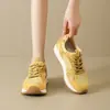 Zapatillas de Entrenamiento Amarillas Zhr Alemanas para Mujer Modelo Nuevo Primavera 2026 Malla Transpirable Suela Gruesa Zapatillas Versátiles