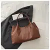 Bolsa da Moda Estilo Coreano Bolsa Tote de Nicho Feminina Bolsa de Ombro Mensageiro Grande Capacidade Popular para Estudantes Este Ano 2025