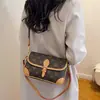 Bolsos de Alta Gama para Mujer 2025 Nuevo Bolso Cuadrado Pequeño Estampado Retro Bolso de Hombro de Lujo Ligero con Textura a la Moda Bolso Cruzado para Mujer