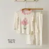 Coelho de Pão 2026 Primavera/Verão Novo Lyocell Classe A Conjunto de Roupa de Casa Infantil Desenho Animado Gola Redonda Traje de Ar Condicionado para Meninas