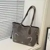 Bolsa Tote Fofa de Grande Capacidade 2026 Inverno Estilosa Nova Moda Versátil Simples Casual Bolsa de Mão Bolsa de Ombro Bolsa Transversal