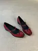 Sapatos Mary Jane Quadrados de Bico Quadrado com Laço e Sola Macia de Pele de Cordeiro Femininos 2026 Novos Retro Salto Médio Salto Bloco Pretos Sapatos Individuais
