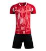 Venta al por mayor rápida de ropa deportiva de competición de verano de secado rápido para hombres y mujeres, traje de fútbol deportivo de manga corta personalizado para empresa