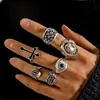 Anillo Punk Cara de Calavera Oscura Transfronterizo Europeo y Americano Conjunto de Anillos Exagerados Vintage Araña Carta de Póker
