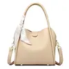 Bolso de Mano de Alta Gama para Mujer 2026 Nuevo Bolso Cubo de Nicho Versátil para el Trabajo y los Desplazamientos Bolso de Hombro Único Cruzado Bolso de Mujer de Moda