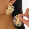 Pendientes de Flor Dorada de Nueva Moda Transfronterizos con Textura que Conserva el Color, Clavos de Flor de Ginkgo Tridimensionales, Pendientes Versátiles Dulces y Frescos