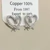 Lujo Ligero, Simple Elegante, Versátil, Gama Alta, Pendientes de Corazón Hueco Incrustados con Circonita, Moda de Nicho, Pendientes Versátiles para el Día a Día para Mujeres