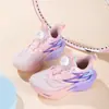 Zapatos para Niños Otoño 2025 Nuevos Modelos para Niños y Niñas Zapatos Deportivos Ligeros para Niños Mayores Zapatos de Correr Resistentes al Desgaste con Hebilla Giratoria