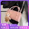 Bolso Pequeño Retro Marrón de Gama Alta para Mujer 2025 Nuevo Otoño e Invierno Bolso Cruzado Versátil Bolso Cuadrado Pequeño Portátil Súper Popular