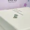 Coleção de Unhas de Osso de Ouvido de Aço Titânio Verde Menta Transparente Pequenas Frescas Microcravejadas com Zircônia Doces Brincos de Trevo de Quatro Folhas