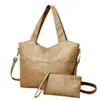 Bolsas de Mano de Comercio Exterior al por Mayor 2025 Nuevas Bolsas de Mano de Moda Europea y Americana con Neceser a Juego, Gran Capacidad, Se Pueden Llevar Cruzadas o como Bolso de Hombro