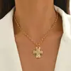 Colar Cruz Retro Francês Feminino Simples Metal Martelado Textura Design de Nicho Temperamento Joia Fashionável Novo