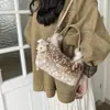 Bolsa de Peluche Súper Popular Otoño/Invierno para Mujer Nuevo Estilo 2026 Bolso de Hombro Simple a la Moda Estilo Coreano Atmósfera Bolso Cruzado Versátil