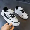 Zapatos Grandes para Niños Zapatos Blancos Primavera Otoño Casual Zapatos de Tabla Zapatos Deportivos de Moda Suela Suave Zapatos para Niños Douyin Taobao 525