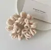 Escape Princesa corda de cabeça outono e inverno pelúcia macarrão instantâneo anel de cabelo de intestino grosso rabo de cavalo baixo cabeça de bola senso de alta qualidade elástico capa de couro para meninas