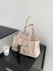 Bolsa Tote Nova para o Dia a Dia Transfronteiriça, Bolsa Esportiva Coreana de Grande Capacidade para o Trabalho, Bolsa de Ombro Casual Feminina de Nylon para a Aula