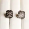 Venta al por mayor del fabricante, cuentas de obsidiana plateada natural con forma de león, accesorios para pulseras de cuentas hechas a mano para DIY, accesorios de tallado de obsidiana dorada