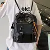 2026 Mochila Simples Estilo Novo Jovem Grande Capacidade Para Ir ao Trabalho Duas Alças Ombro Única Alça Outono Coreano Superfície Brilhante Japonês Sensação de Nicho
