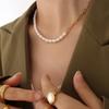 Collar de estilo francés con nicho, combinable con todo, con perlas de agua dulce cosidas, cadena de clavícula chapada en oro puro de 18 quilates y acero de titanio P582