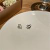 Moda simple nuevo amor arete mujer aguja de plata S925 aleación clip para la oreja sin agujero en la oreja diseño de nicho joyería al por mayor