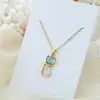 Colar de Aço Titânio Leve de Luxo para Mulheres, Não Desbota, Versátil, Pingente de Alto Padrão, Design Exclusivo, Corrente Simples para Clavícula, Exclusivamente para Vendas Transfronteiriças