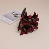 Buquê Simulado Retro Europeu Flor de Seda Cinco Cabeças Orquídea Tigre Decoração de Casa Floral Cinco Cabeças Lírio Adereços de Fotografia Flor