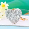 Colección de Colgantes de Corazón Incrustados de Diamantes, Llavero para Coche, Colgante Metálico Lindo para Bolso de Mujer, Anillo de Llavero, Regalo Creativo