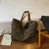 Bolso Nuevo de Estampado de Leopardo Otoño 2026, Bolso Tote Moderno y Elegante, Gran Capacidad, Estilo Casual y Relajado, Bolso de Hombro para el Trabajo y los Viajes Diarios