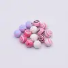 Grânulos de Padrão Colorido Duplo com Gotejamento de Óleo de Liga Taoshi 8mm Redondos Coloridos Acessórios para Joias DIY Produção e Atacado