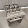 Fogão vertical para cozinhar macarrão, fogão comercial de alta potência plug-in para cozinhar macarrão, adequado para Oden, hot pot picante, macarrão, pratos picantes, bolinhos, com função de conservação de calor