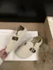 Primeiro Encontro Temporada Sapatos Peludos Femininos 2026 Inverno Novo Estilo Coreano Retro Plano Slip-on Mocassins Femininos Plus Veludo Algodão Sapatos Externos