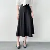 Nuevo Estilo Primavera Temprana 2026 Falda Negra de Cintura Alta Adelgazante para Mujer, Falda de Cola de Pescado con Vuelo Elegante Retro Francés Femenina de Longitud Media
