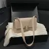 Verão 2026 Nova Moda Cor Sólida Vintage Laca Casual para o Dia a Dia Personalizado Transversal Pequena Bolsa Quadrada para Mulheres Atacado Bolsas Femininas