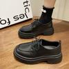 Sapatos Pequenos de Couro Estilo Britânico para Mulheres 2025 Outono Novo com Solado Grosso Cadarço Solado Macio Plataforma Retro Versátil Mocassins