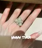 Joyas: Anillo de Flor de Sal tipo Hada con Diamante Brillante y Perla, Atuendo de Noche de Alta Gama, Conjunto de Flor de Perla Estilo Vintage Francés