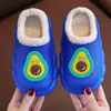 Novas Pantufas de Algodão para Casa para Crianças Desenho de Frutas Inverno com Forro de Lã Quente Roupa Externa Bebê Impermeável Antiderrapante Pantufas de Algodão