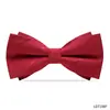 Collar rojo ceremonia de boda novio traje de boda moño compromiso padrino corbata corbata traje color sólido