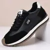 Novo Estilo Sapatos Masculinos Forrest Gump Feitos de Couro Bovino de Primeira Camada, Couro Genuíno, Sapatos Esportivos Masculinos Respiráveis, Luxo Leve, Sapatos Casuais Masculinos Versáteis