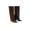 Botas femininas de comércio exterior transfronteiriço com bico fino, cano largo, fivela de metal reta, botas de comprimento médio, tamanho grande, salto grosso, botas femininas estilo calça