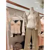 COLEÇÃO DE OUTONO OFICIAL: top camisola estiloso e delicado em patchwork de renda de bolinhas 28966 (com bojo embutido)